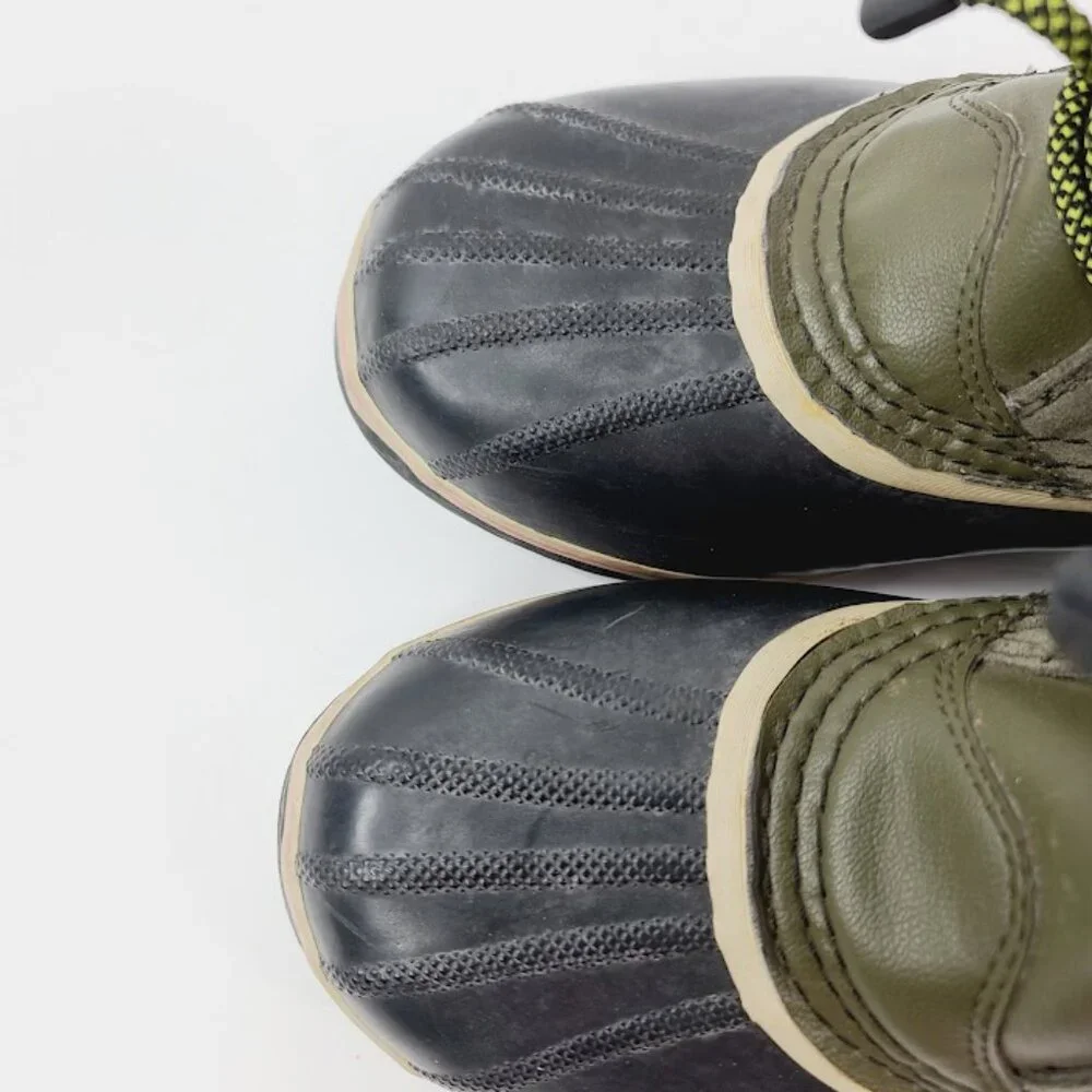Sorel women green